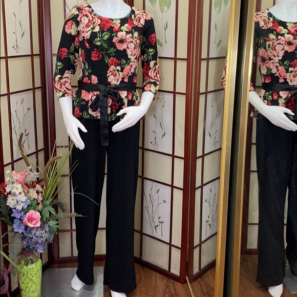 Chetta B Pants - ♦️SOLD♦️ Beautiful black/floral bodysuit 💐 (NWOT)